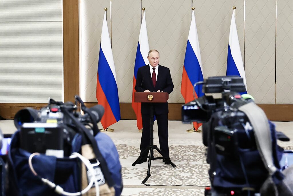Reporting on Russia – with Pjotr Sauer and Shaun Walker